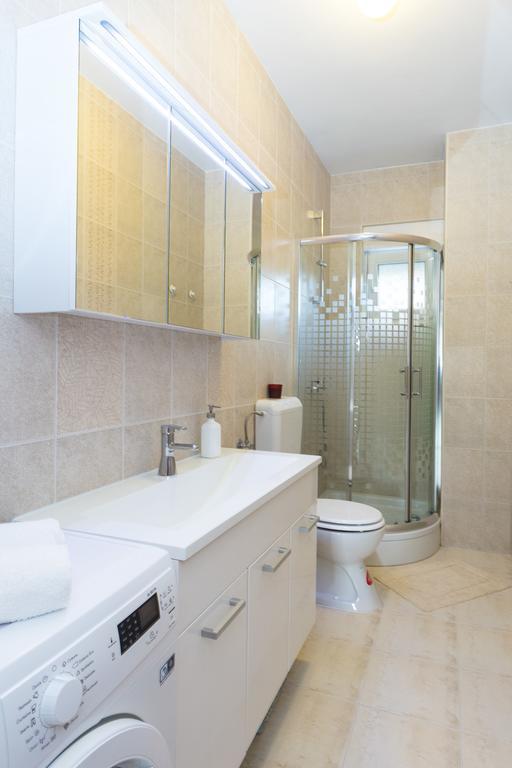 Apartment Perunika Zadar Exteriör bild
