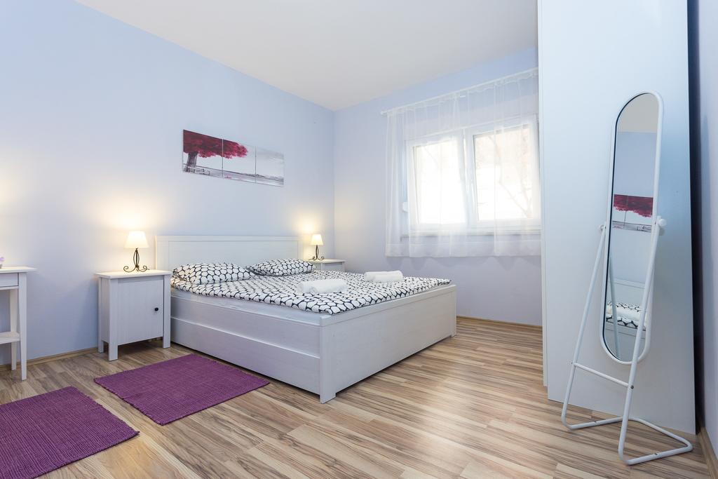 Apartment Perunika Zadar Exteriör bild