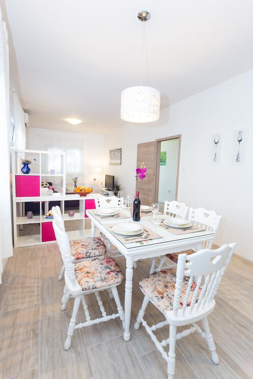 Apartment Perunika Zadar Exteriör bild