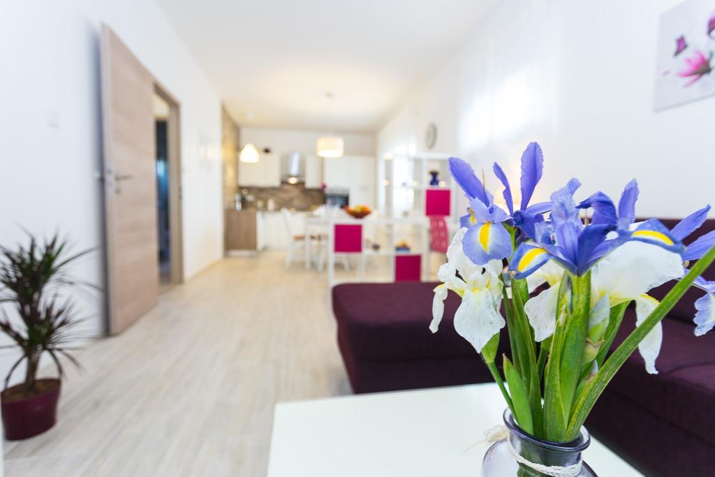 Apartment Perunika Zadar Exteriör bild