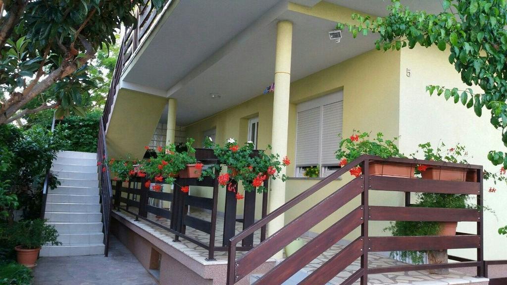 Apartment Perunika Zadar Exteriör bild